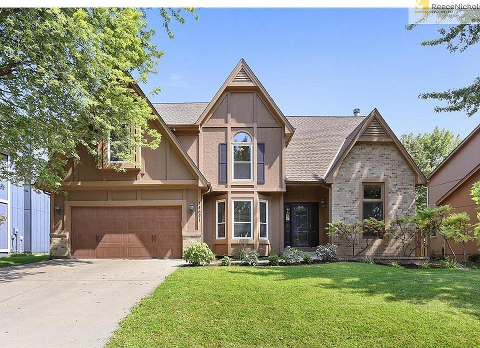 14621 S KAW Dr. Olathe KS 66062