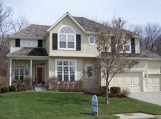 11040 S Glenview Ln, Olathe, KS 66061