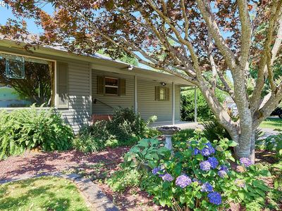 1245 SW Gilorr St, McMinnville, OR, 97128