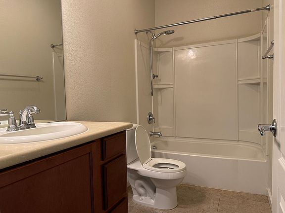 5th image of 2145 Trimstone Way