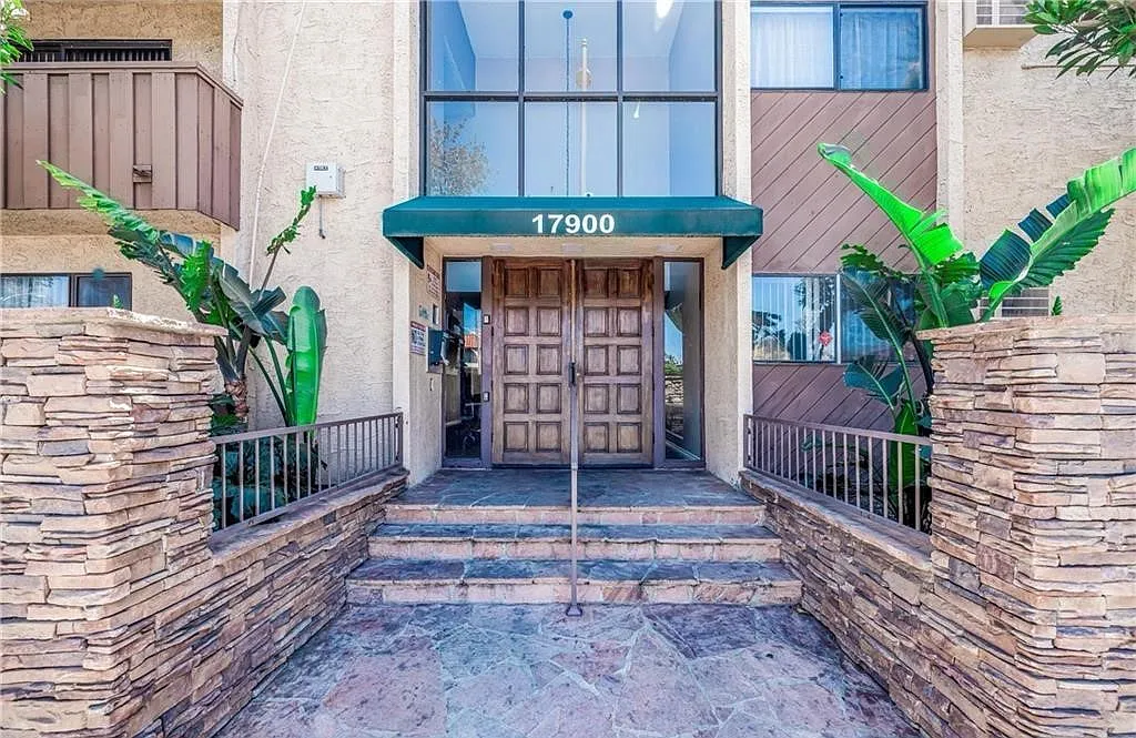 1 bed, 667 sqft, $1,950 — Photo 1