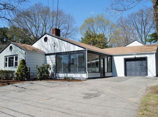 657 Cohannet St, Taunton, MA 02780