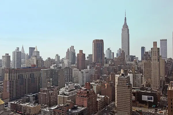 Rented by Olshan Realty | media 4