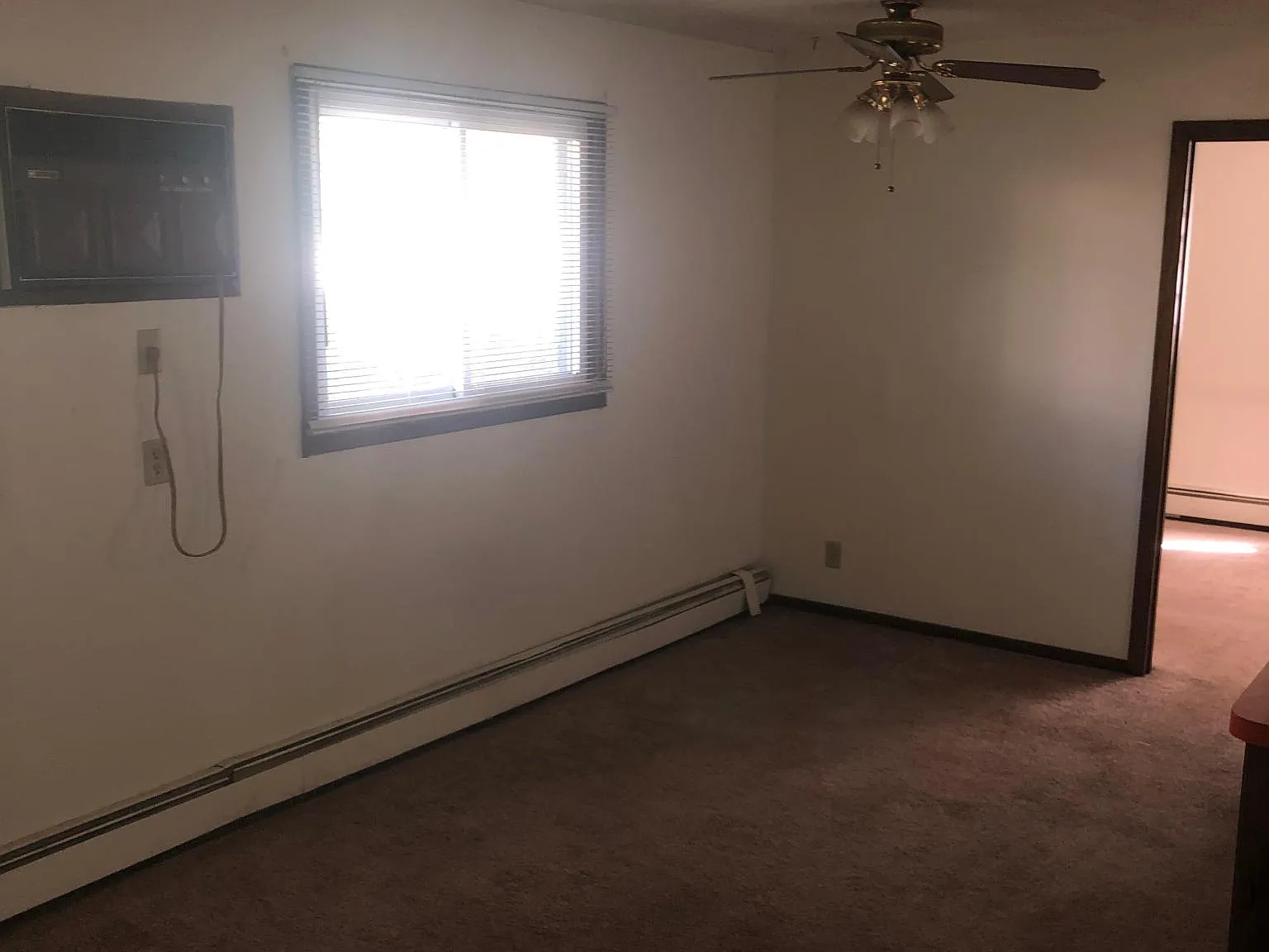 1 bed, $900 — Photo 2