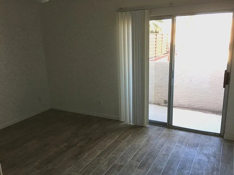 510 W University Dr #217 — Photo 7