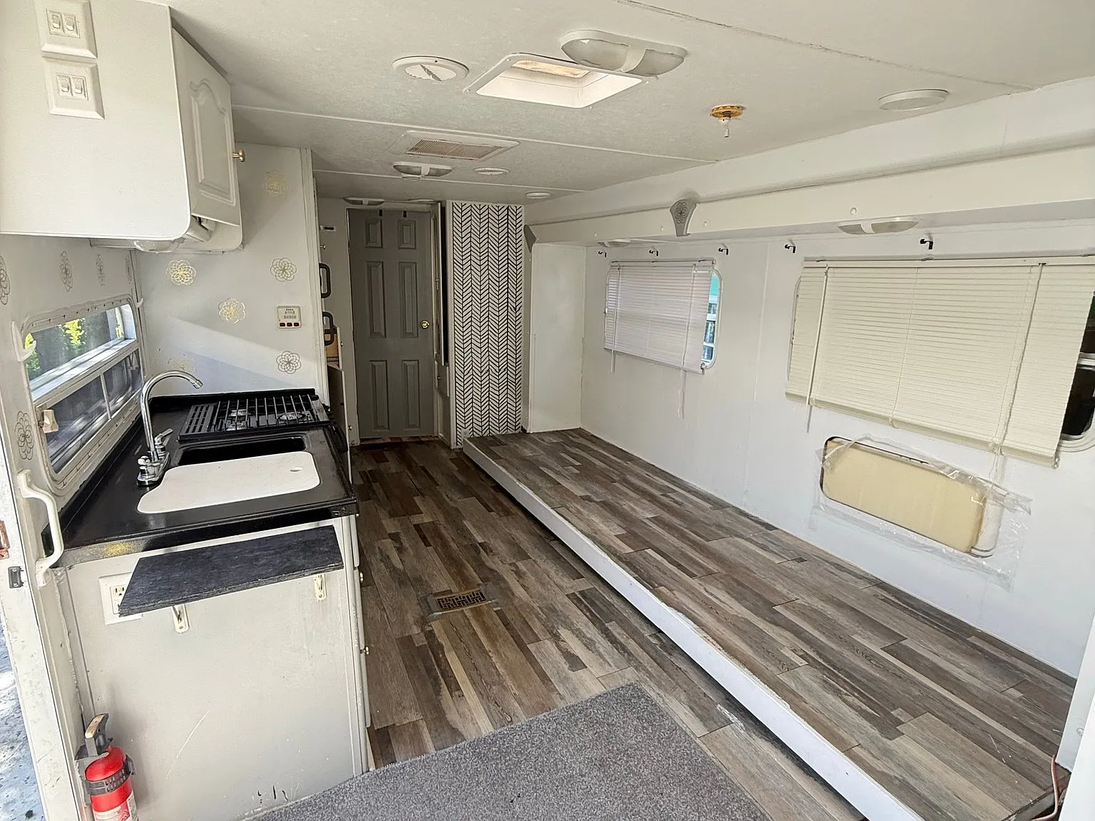 Move-In Ready Rv For Sale - Daytona Beach, Fl — Photo 4