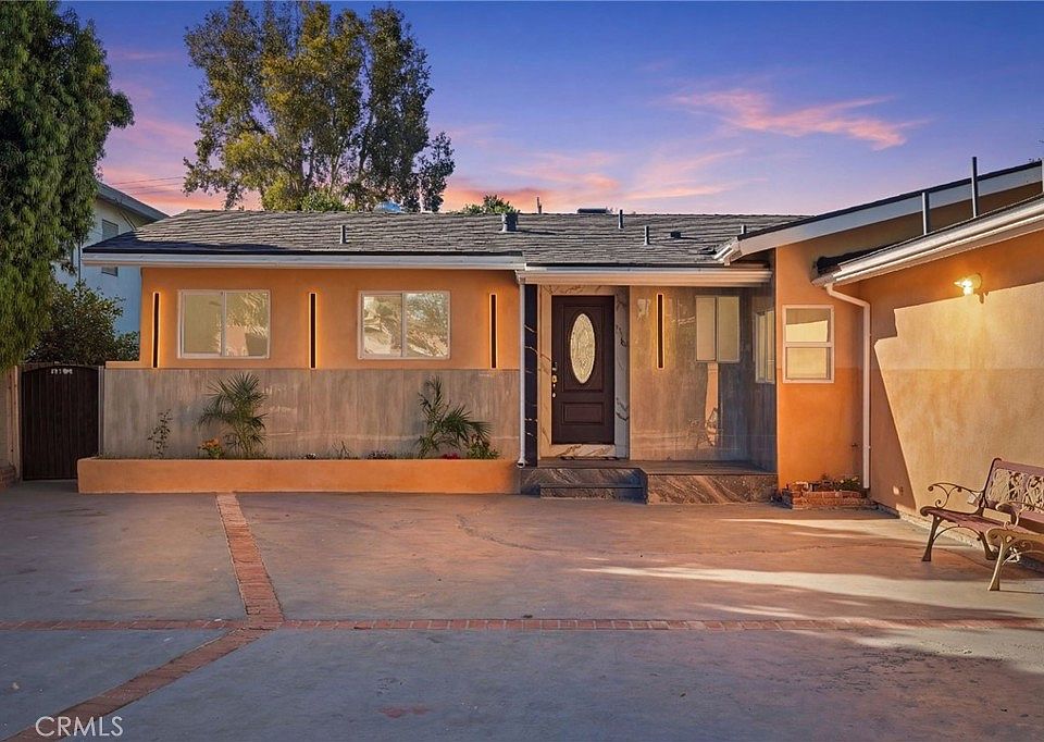 18114 Schoenborn St, Northridge, CA 91325 | MLS #SR26139168 | Zillow