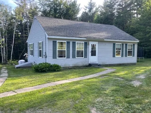 209 Willimantic Road, Monson, ME 04464
