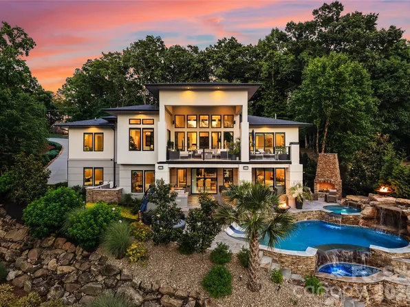 106 Norcross Ln, Mooresville, NC 28117