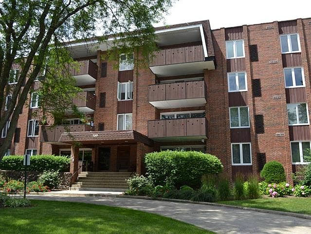 1st image of 120 S Spruce Ave APT 205