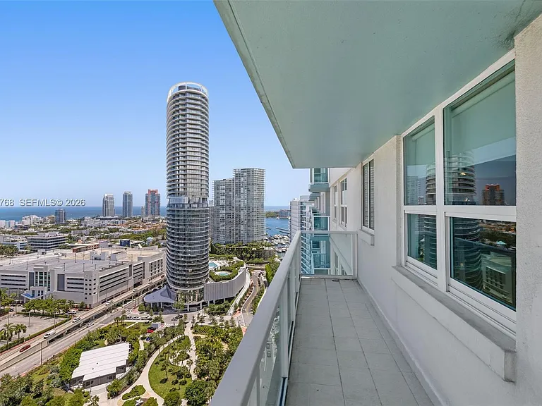 650 West Ave #2912 — Photo 31