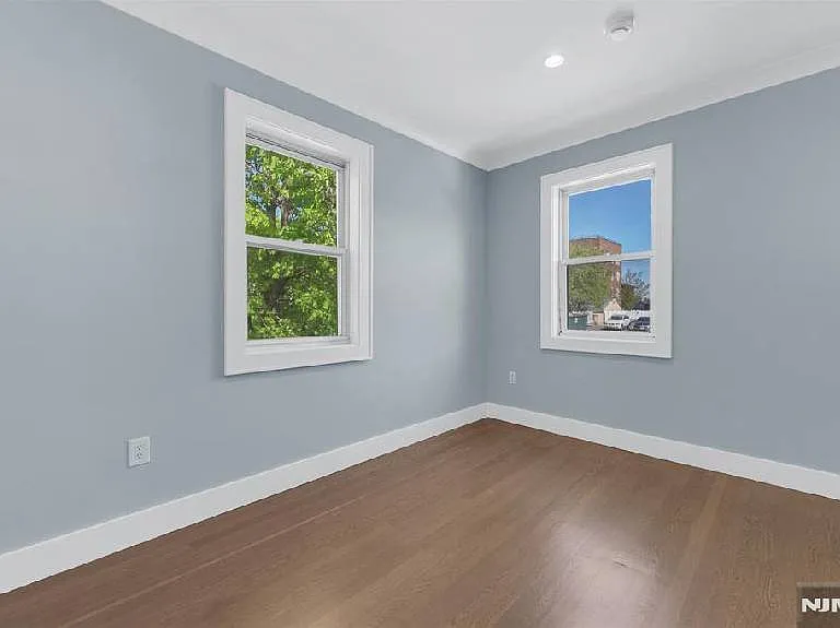 229 Columbia Ave #2 — Photo 11