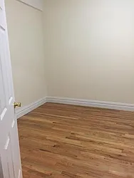 Rented by Roberto Guilbet, LREB