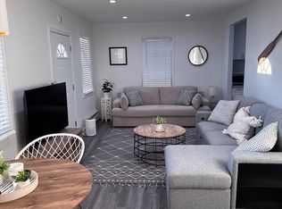 6 Seaside Ave, Hampton Bays, NY 11946