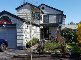 192 Treetop Cir, Nanuet, NY 10954