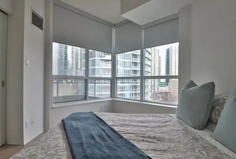 228 Queens Quay W #1105 — Photo 9