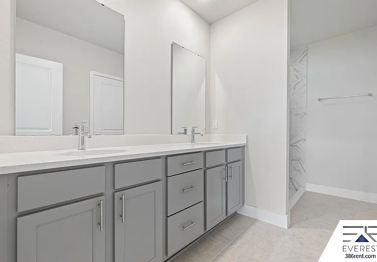 67 Brewster Ln — Photo 20
