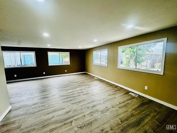 5th image of 14035 Rosedale Hwy Space 92