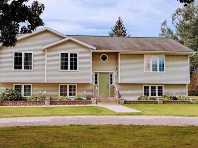 5835 F Rd, Bark River, MI, 49807
