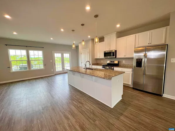 2107 Elm Tree Ct, Charlottesville, VA 22911