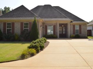 754 Nottingham Dr, Oxford, MS 38655