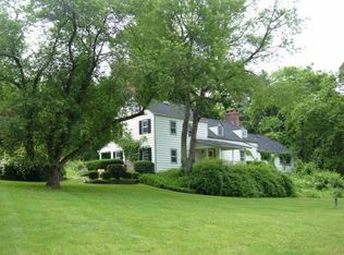 133 Foothill Rd, Flemington, NJ 08822