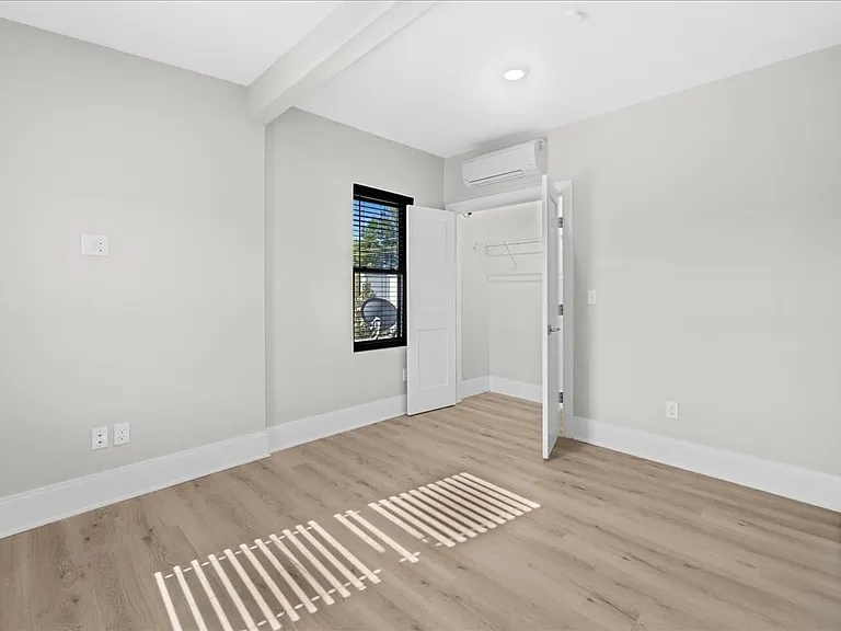 87-89 Malden St #302 — Photo 22