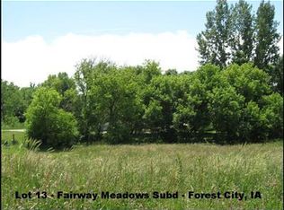 115 Fairmeadows Ln, Forest City, IA 50436