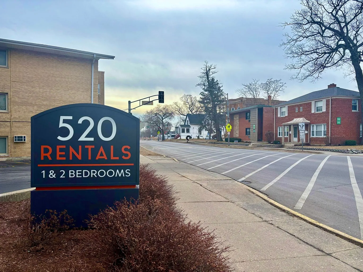 520 Rentals — Photo 2