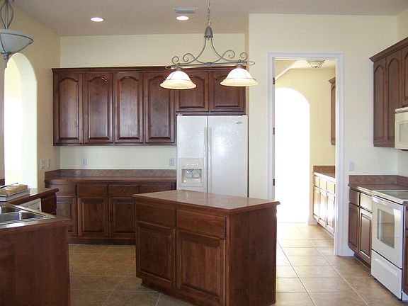 2nd image of 7017 Five Oaks Dr