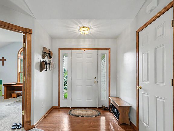 3rd image of 2144 Berry Rd
