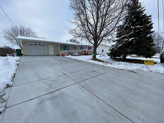 3rd image of 509 E Arkansas Ave
