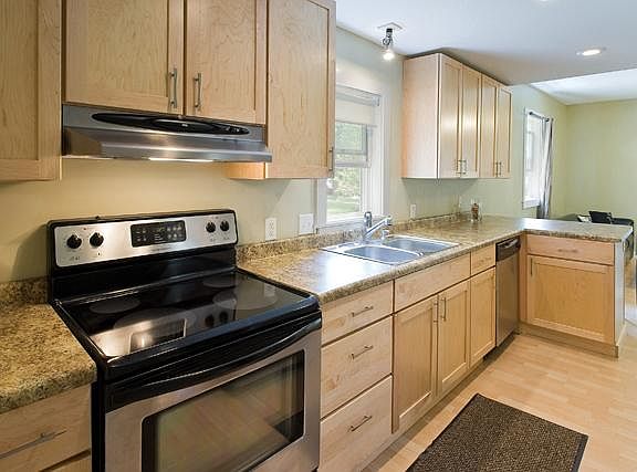5th image of 2327 Cole Ave SE #B