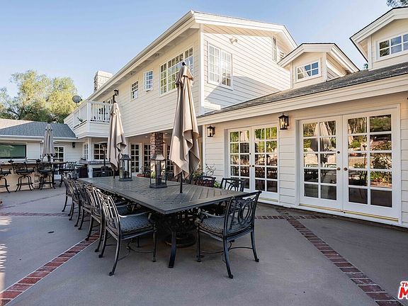 4th image of 23939 Long Valley Rd