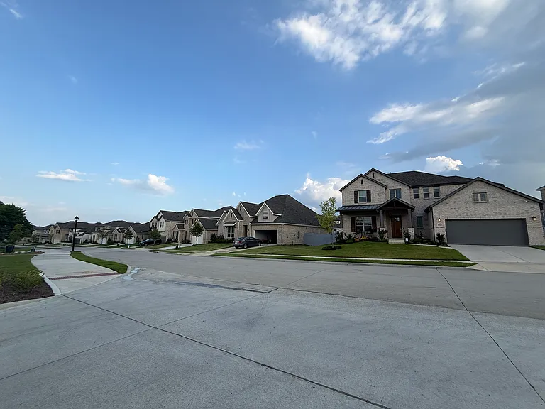 4613 Summit View Dr — Photo 20