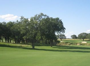 17 Boot Ranch Cir, Fredericksburg, TX 78624