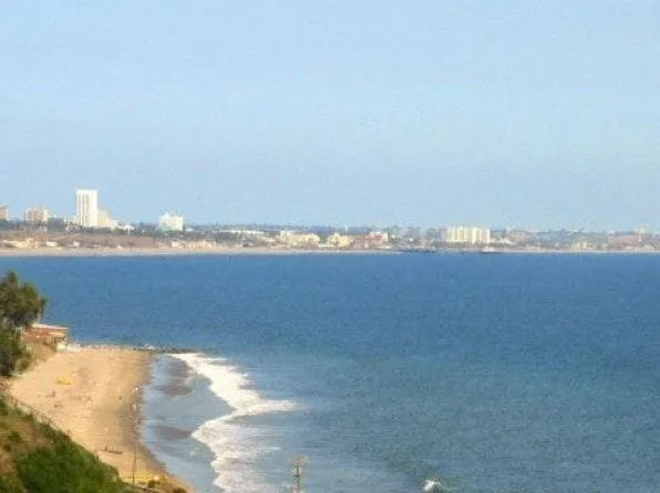 18111 Coastline Dr APT 2, Malibu, CA 90265