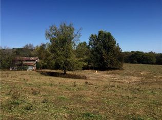 Theta Pike, Columbia, TN 38401