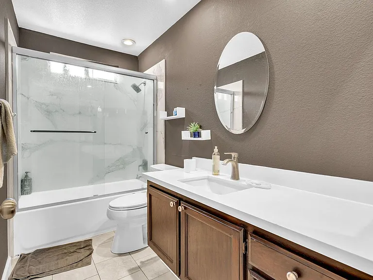 2451 Cherry Hills Dr — Photo 19