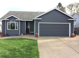 255 NW Elderberry Ln, Dallas, OR 97338