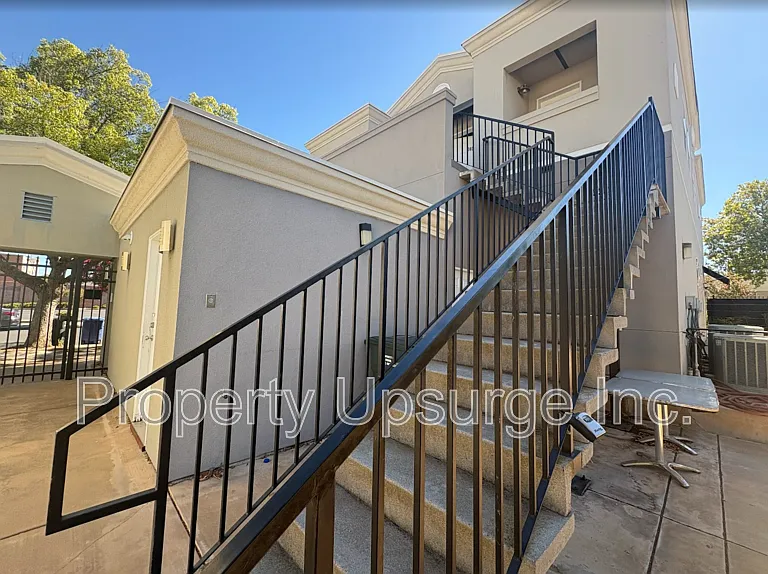 140 N 6th St — Photo 3