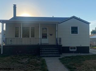 1409 Avenue I, Scottsbluff, NE 69361