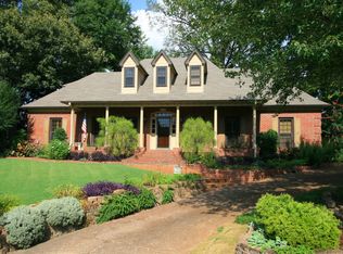 1550 Cedar Mills Dr, Cordova, TN 38016