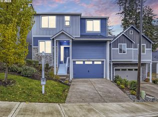 8127 SW Oldham Dr, Beaverton, OR 97007