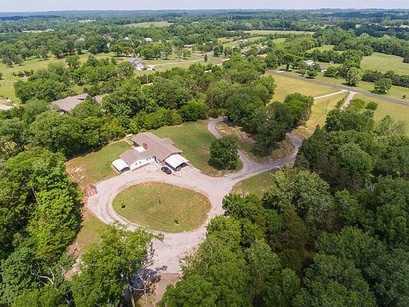 4th image of 4180 Stewarts Ferry Park