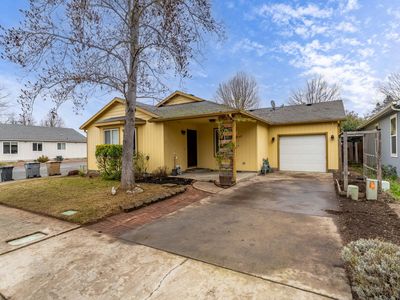 1951 SW Betty Ln, Grants Pass, OR, 97526
