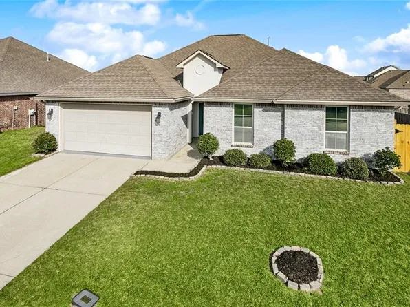 320 E Lake Dr, Slidell, LA 70461