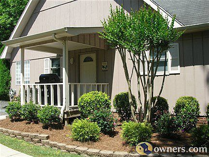 Covered side entrance