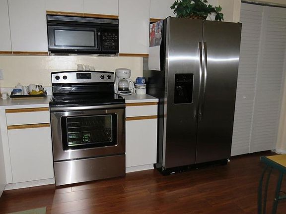 2nd image of 6121 Pointe Regal Cir APT 307