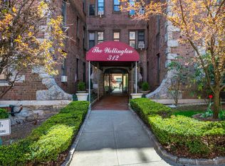 312 Main St APT 1F, White Plains, NY